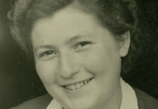 Paula Stern 1945