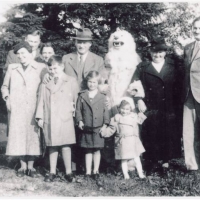 This photo captures the last time the Rindler family was together, 1939. 