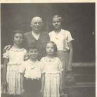 charlotte-family-original