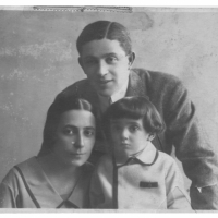 Frank Family,—Iren, Ede, and Maria, 1928