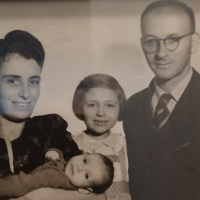 14. Hannah and Her Family